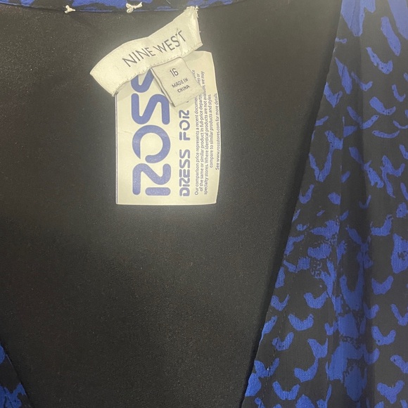 Nine West - Picture 4 of 4